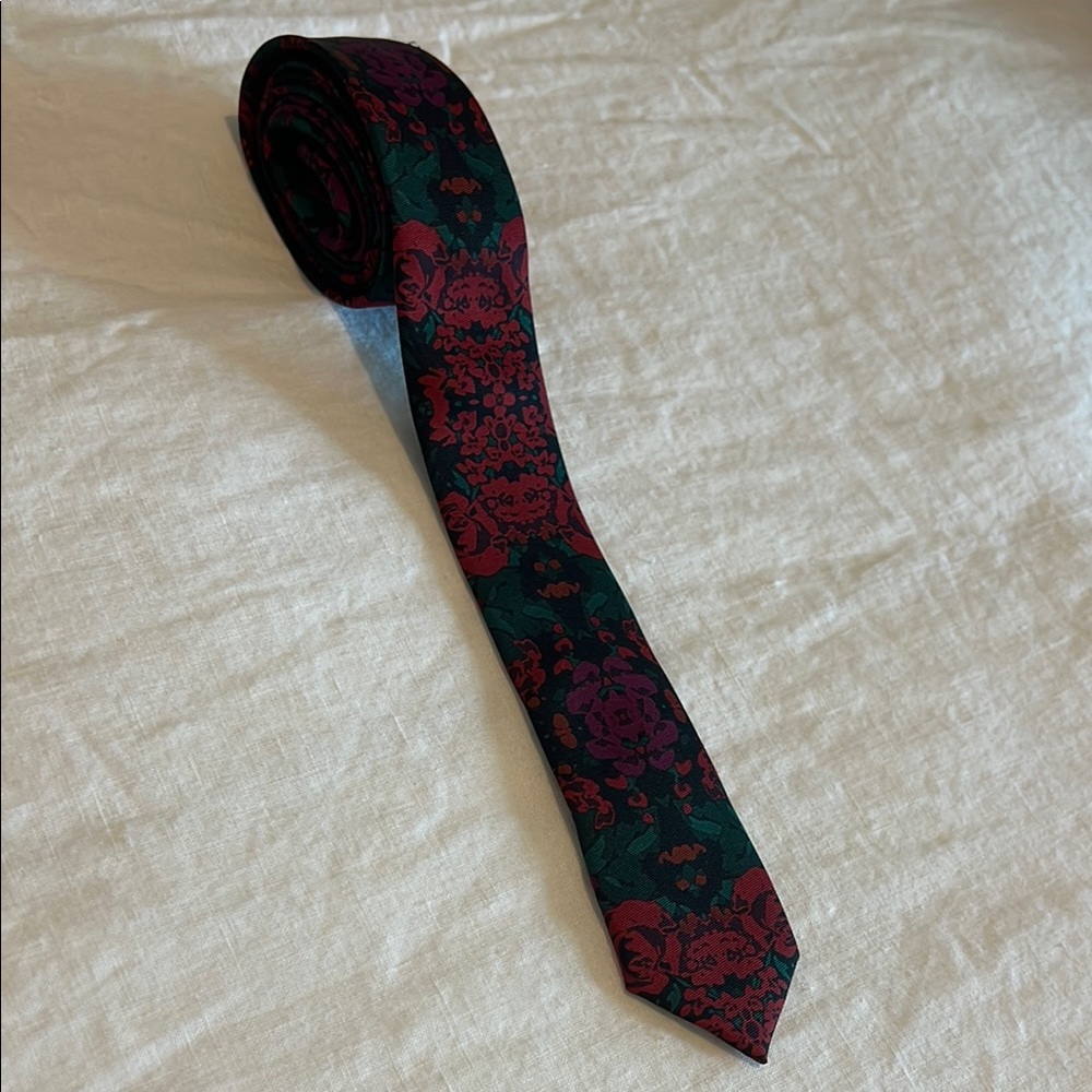 Topman Floral Patterned Tie - Green and Red